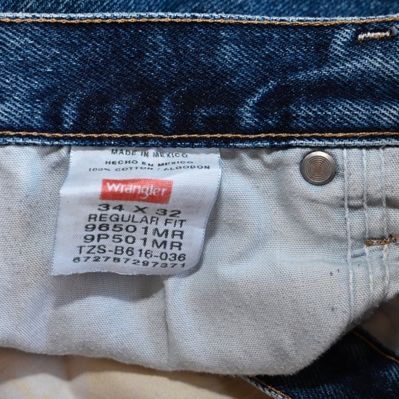 Upcycled Wrangler Denim Short Shorts, Mid-Thigh - Picture 5 of 5